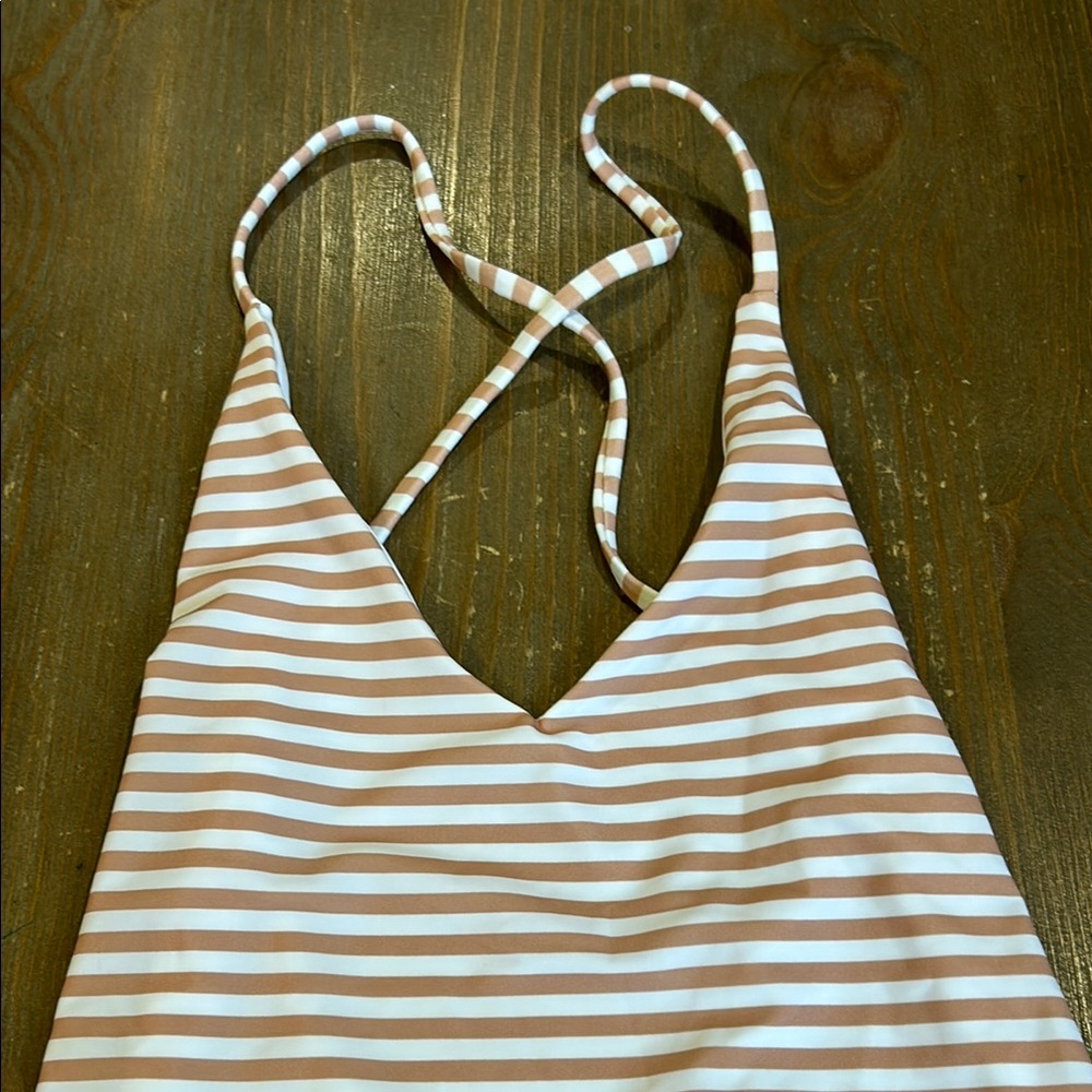 Beach Riot One Piece Swimsuit - Picture 3 of 10